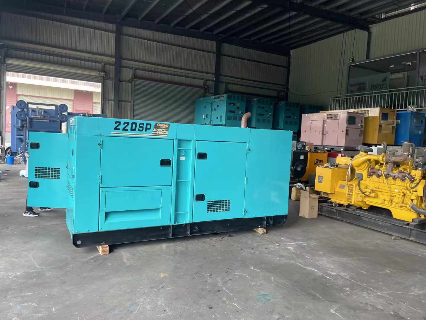 铅山800kW 柴油发电机的输出电流波动范围是多少?